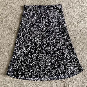 Loft satin black and white dot midi skirt. Size xxsp.